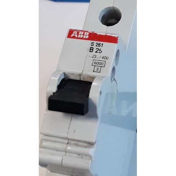 ABB S 261 B 25 Miniature circuit breaker 1POL 230 400V 277 480VAC