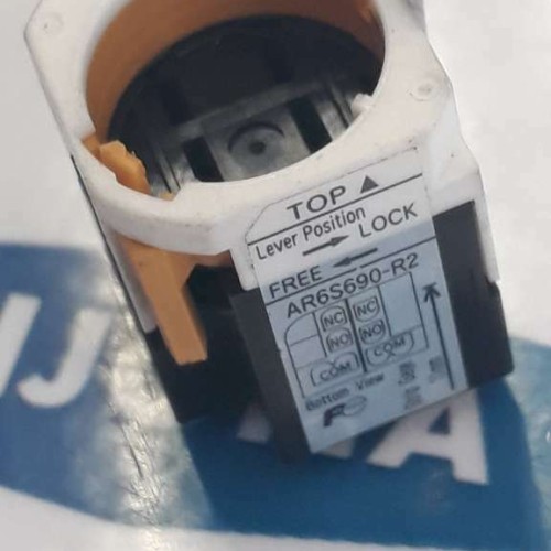 FUJI ELECTRIC AR6S690 R2 ø16 Series Quick-Connect Socket FUJI ELECTRIC AR6S690 R2 ø16 Series Quick-Connect Socket