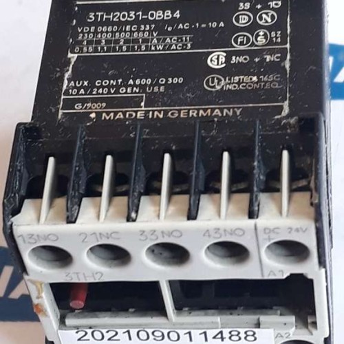 SIEMENS 3TH2031 0BB4 Hilfsschütz 3S 1O 3TH2031-0BB4 SIEMENS 3TH2031 0BB4 Hilfsschütz 3S 1O 3TH2031-0BB4