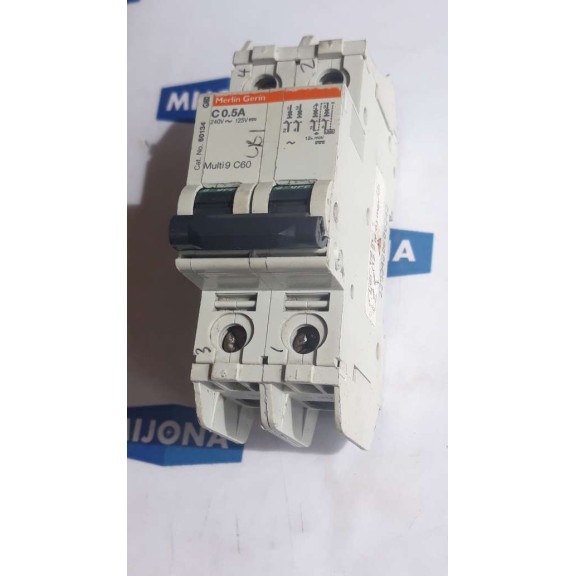 Merlin Gerin C0 5A MULTI9 C60  240V 125V