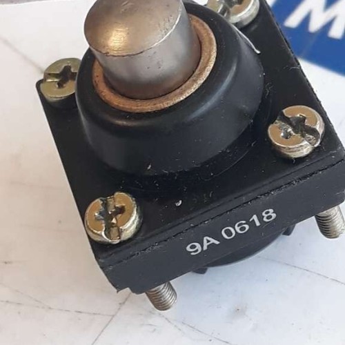 Telemecanique ZCKD23  LIMIT SWITCH ZCK-D23