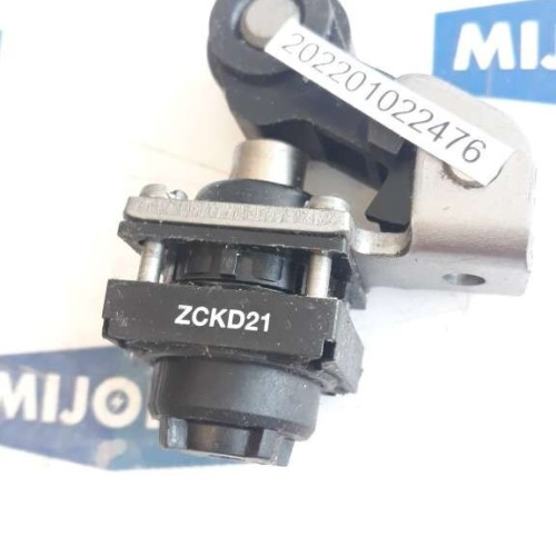 Telemecanique ZCKD21  LIMIT SWITCH