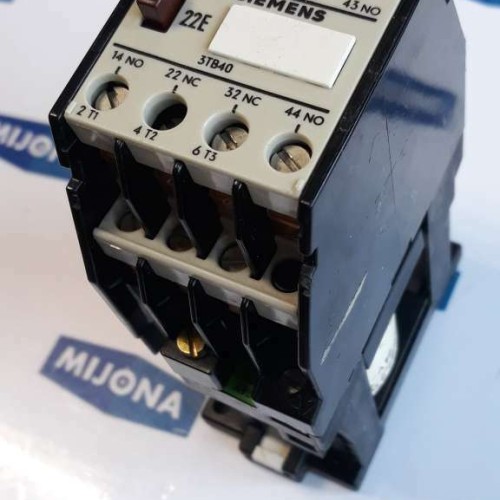 SIEMENS 3TB4017 08 2S 2O 2NO 2NC CONTACTOR COIL 24V DC 3TH80 83 22E SIEMENS 3TB4017 08 2S 2O 2NO 2NC CONTACTOR COIL 24V DC 3TH80 83 22E