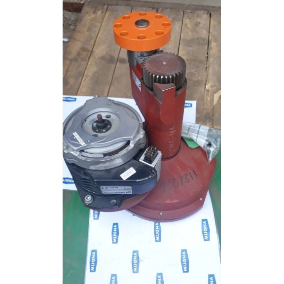 ABB Robotics PS 130/6-30-P-4450 MOTOR R-21425 GEAR 3R011756 ABB Robotics PS 130/6-30-P-4450 MOTOR R-21425 GEAR 3R011756