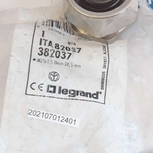 Legrand ITA 82037 382037 M25x1,5 diam 26,5mm (NEW OLD STOCK) Legrand ITA 82037 382037 M25x1,5 diam 26,5mm (NEW OLD STOCK)