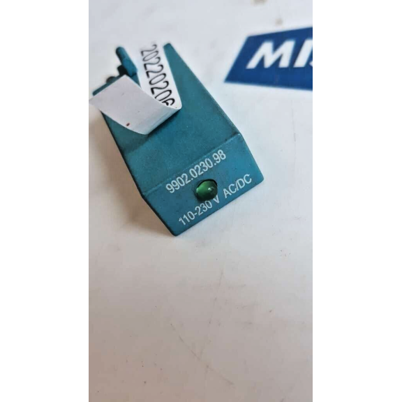 FINDER 9902 0230 98 relay relais 110 230V AC DC 9902.0230.98 FINDER 9902 0230 98 relay relais 110 230V AC DC 9902.0230.98