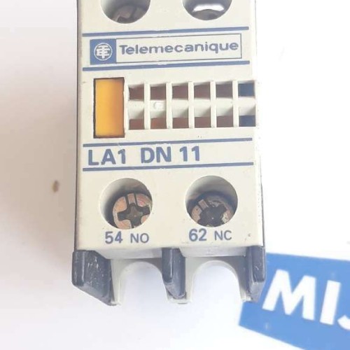Telemecanique SCHNEIDER LA1 DN 11 AC11 6A 500V