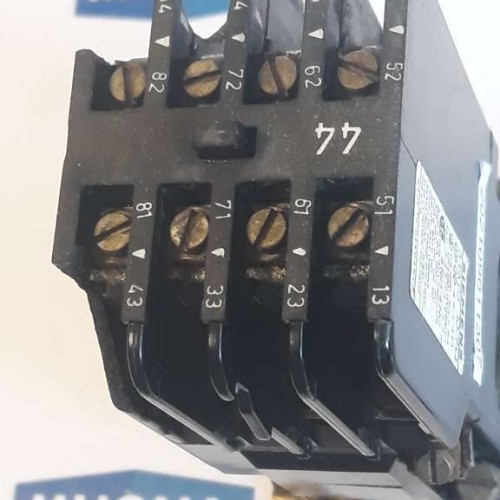 Siemens 3TA63 10 7Q 4S+4O 4NO 4NC 10A 24VDC 0,23 600VDC COIL 220V 50HZ 264V 60HZ Siemens 3TA63 10 7Q 4S+4O 4NO 4NC 10A 24VDC 0,23 600VDC COIL 220V 50HZ 264V 60HZ