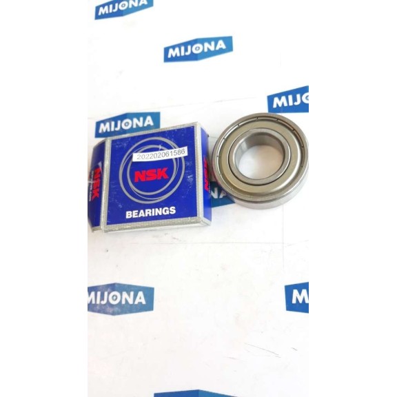 NSK 6205ZZCM PS2S 6205Z BEARINGS (New old stock)
