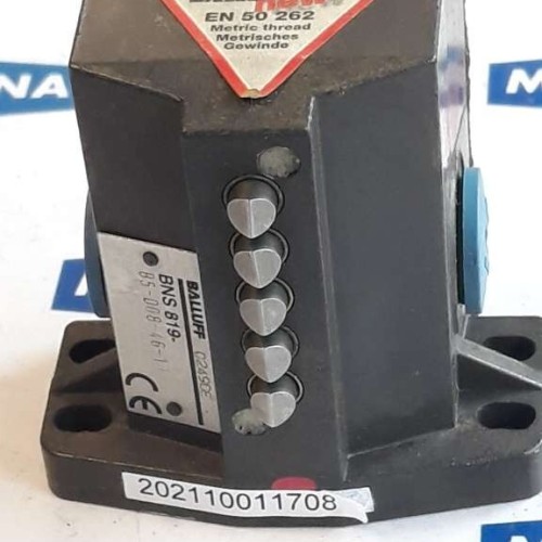 BALLUFF BNS 819 B5 008 46 11 Limit Switch 125 250V AC 5A NEW OLD STOCK