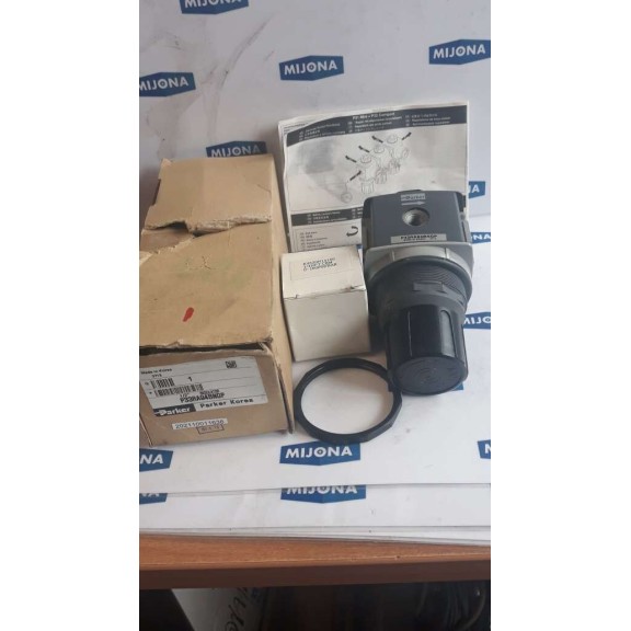 Parker P33RA94BNGP REGULATOR 0-8,5BAR (new old stock) Parker P33RA94BNGP REGULATOR 0-8,5BAR (new old stock)
