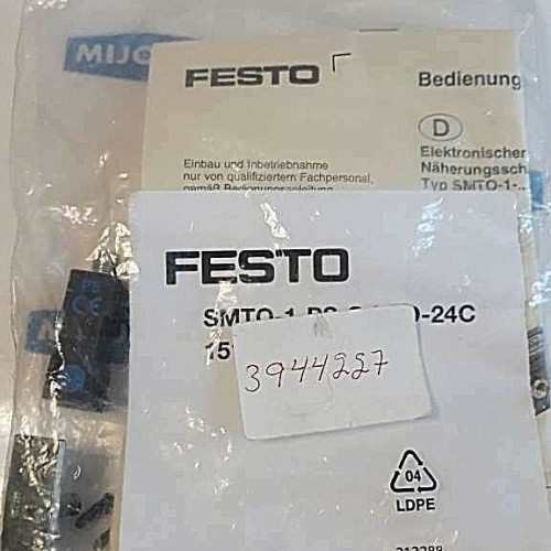 Festo SMTO 1 PS S LED 24C 151685 Electronic proximity switch Näherungsschalter Festo SMTO 1 PS S LED 24C 151685 Electronic proximity switch Näherungsschalter