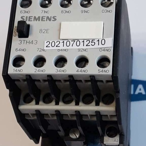 SIEMENS 3TH4382 0A 8S 2O 8NO 2NC CONTACTOR COIL 230V 50HZ 277V 60HZ