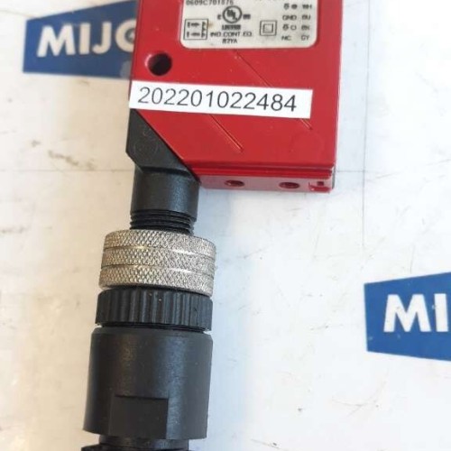 Leuze electronic PRK 8 44 S12 10-30VDC PRK 8-44-S12 SENSOR Leuze electronic PRK 8 44 S12 10-30VDC PRK 8-44-S12 SENSOR