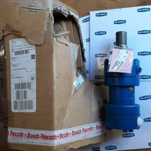 Rexroth HYDRAULIC CYLINDER CYM1M00 80 56 50A20 B11CGUMS42522 (New old stock)
