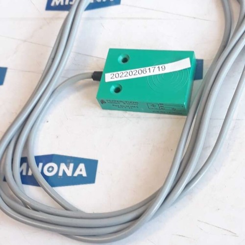 PEPPERL+FUCHS NJ6 F E2 07258S SENSOR NEW OLD STOCK PEPPERL+FUCHS NJ6 F E2 07258S SENSOR NEW OLD STOCK