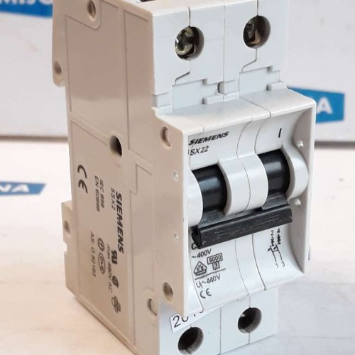 Siemens 5SX22 C2 480 V AC IEC 898 MINIATIURE CIRCUIT BREAKER Siemens 5SX22 C2 480 V AC IEC 898 MINIATIURE CIRCUIT BREAKER