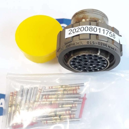Amphenol MILITARY 9132 015 0206 Connectors NSN 5935 99 015 0206 (new old stock) Amphenol MILITARY 9132 015 0206 Connectors NSN 5935 99 015 0206 (new old stock)