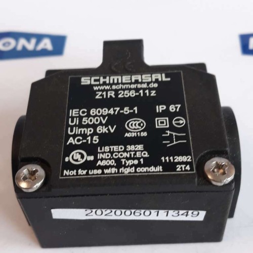 SCHMERSAL Z1R 256 11z IP67 AC 15 6KV Limit switch (NEW OLD STOCK) SCHMERSAL Z1R 256 11z IP67 AC 15 6KV Limit switch (NEW OLD STOCK)