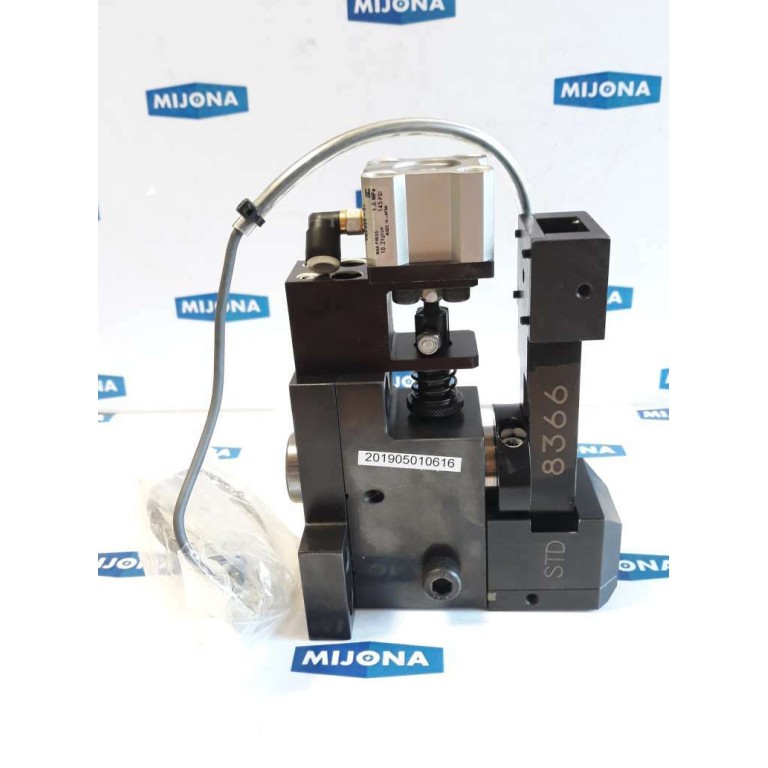 Shinjo 9630863410 TYP P M8 10MM punch nut head SMC cylinder, omron sensor