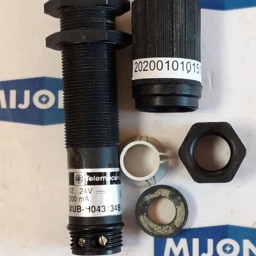 Telemecanique XUB H043134B 12..24V DC 200mA Photoelectric sensor (New old stock)