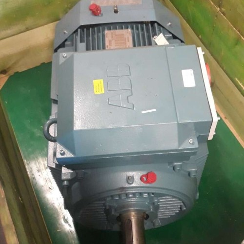 ABB 3 motor M3BP225SMC 4 3GBP222003 ADA 55KKW 4 POL 400 690V 50HZ new old stock