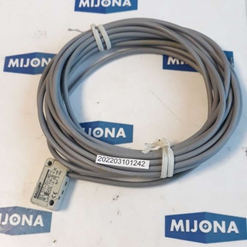 BALLUFF BES 517 351 NO C 10-30V DC 200MA SENSOR CABLE 5M 0214HU NEW OLD STOCK