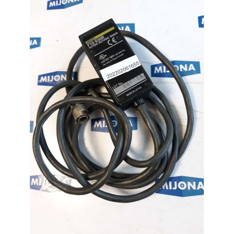OMRON F10 S30R PATTERN MATCHING SENSOR