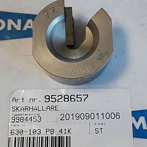 ABB 9984453 toolholders Werkzeughalter 9983013 04 (New old stock) ABB 9984453 toolholders Werkzeughalter 9983013 04 (New old stock)