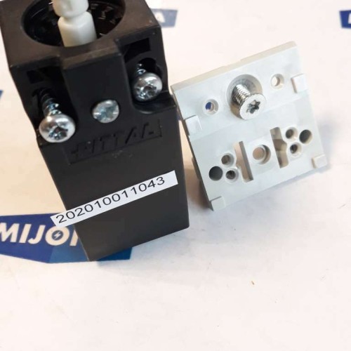 Rittal SZ 4127 010 Türkontaktschalter Door contact switch AC15 DC13New old stock