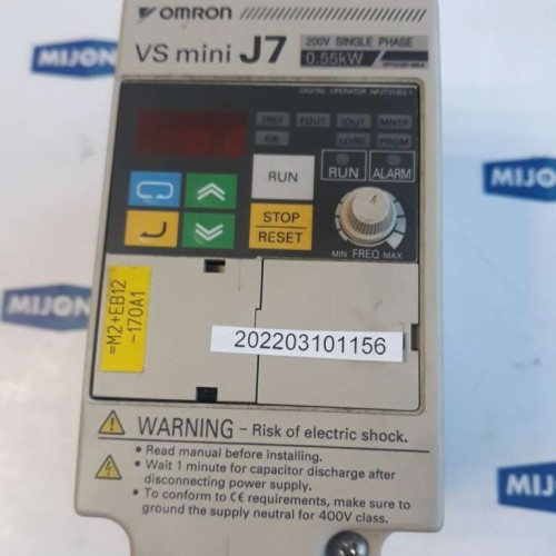 OMRON  VS MINI J7 200V SINGLE PHASE 0,55KW CIMR JZAZB0P4 INVERTER DRIVE