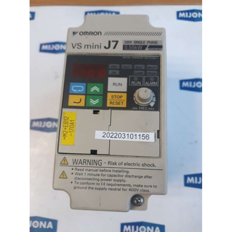 OMRON  VS MINI J7 200V SINGLE PHASE 0,55KW CIMR JZAZB0P4 INVERTER DRIVE