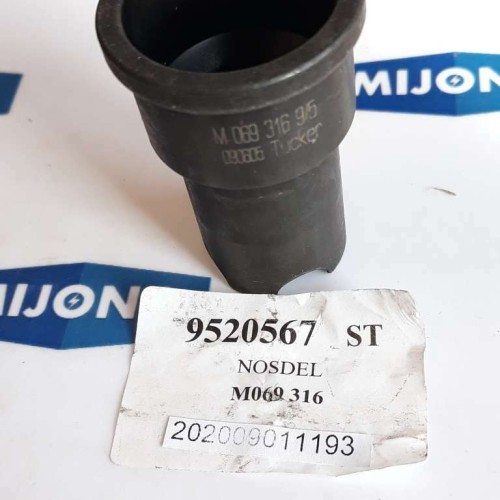 Tucker M069 316 NOSDEL Mundstück M 069 316 9/5 090605 (New od stock)