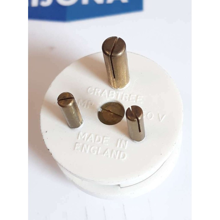 CRABTREE 7010 IVORY 2A 250V 3 PIN PLUG (NEW OLD STOCK) CRABTREE 7010 IVORY 2A 250V 3 PIN PLUG (NEW OLD STOCK)
