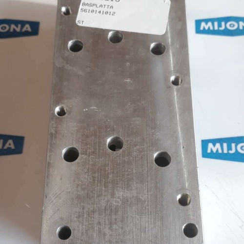 REXROTH 561 014 101 2 7291 06W14 baseplate Grundplatte (New old stock)