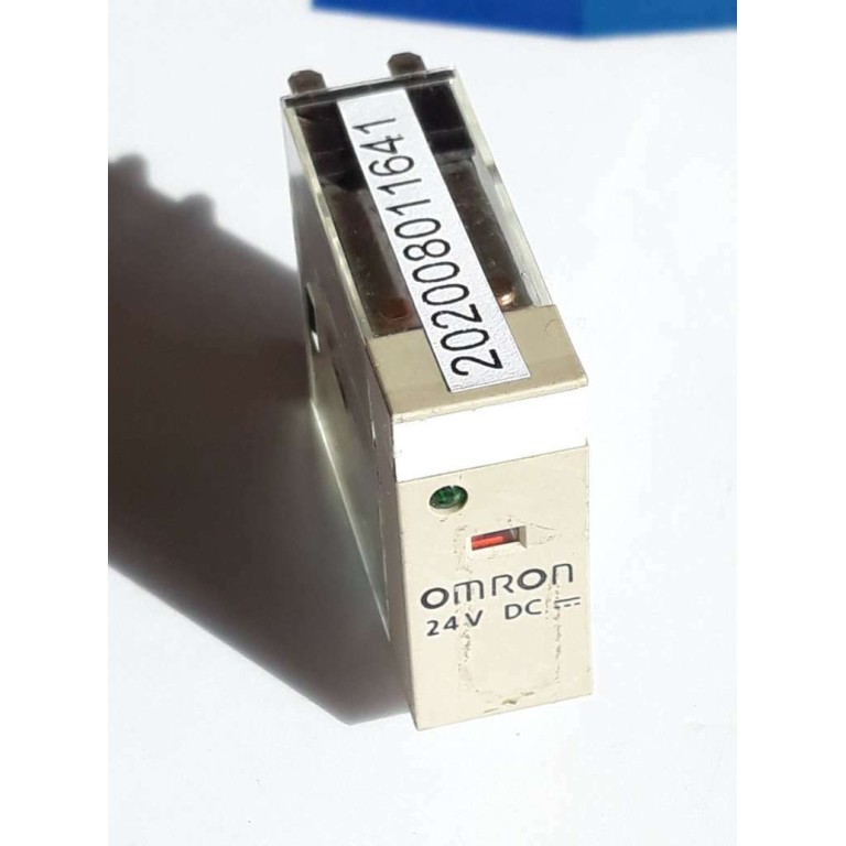 OMRON G2R 2 SND 0658W2 120VAC 5A 250V AC 5A 30V DC RELAY