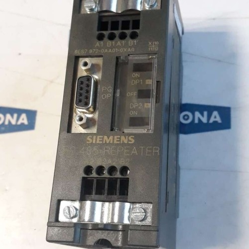 SIEMENS 6ES7 972-0AA01-0XA0 RS 485 REOEATER 6ES7972-0AA01-0XA0 SIEMENS 6ES7 972-0AA01-0XA0 RS 485 REOEATER 6ES7972-0AA01-0XA0