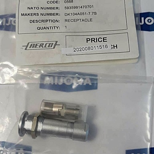 AERCO E3 104 1 7 7 + A RECEPTACLE DK104A051 7.7S (NEW OLD STOCK)