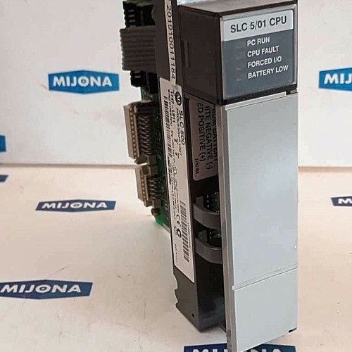 ALLEN BRADLEY SLC 500 Processor unit 174 L511 SER B 5/01 CPU