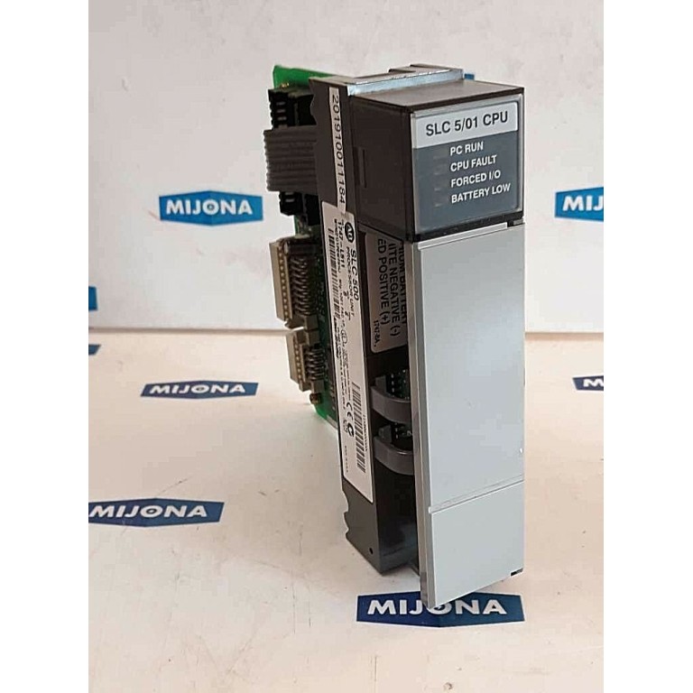 ALLEN BRADLEY SLC 500 Processor unit 174 L511 SER B 5/01 CPU