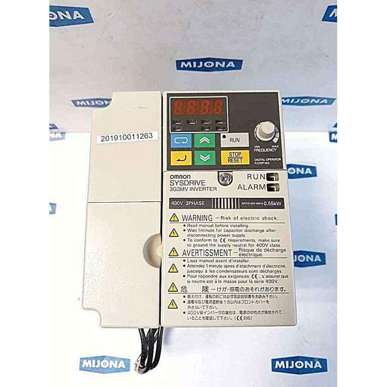OMRON SYSDRIVE inverter 3G3MV A4004 IP20 IN:380-460V 50/60HZ 2,4A OU: 460V 400hz