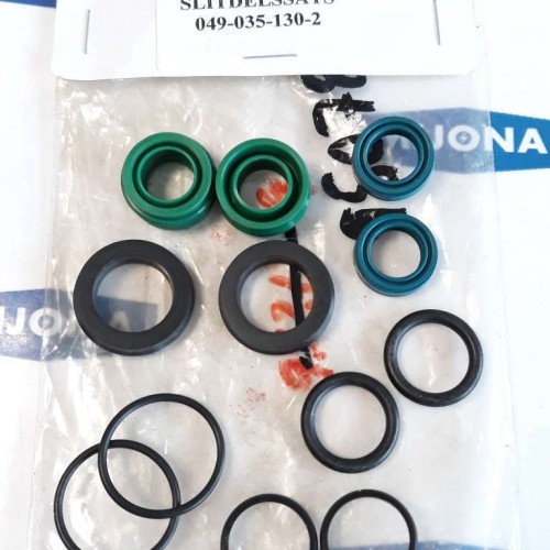 Rexroth 049 035 130 2  seal kit DICHTUNGS-KIT (New old stock)
