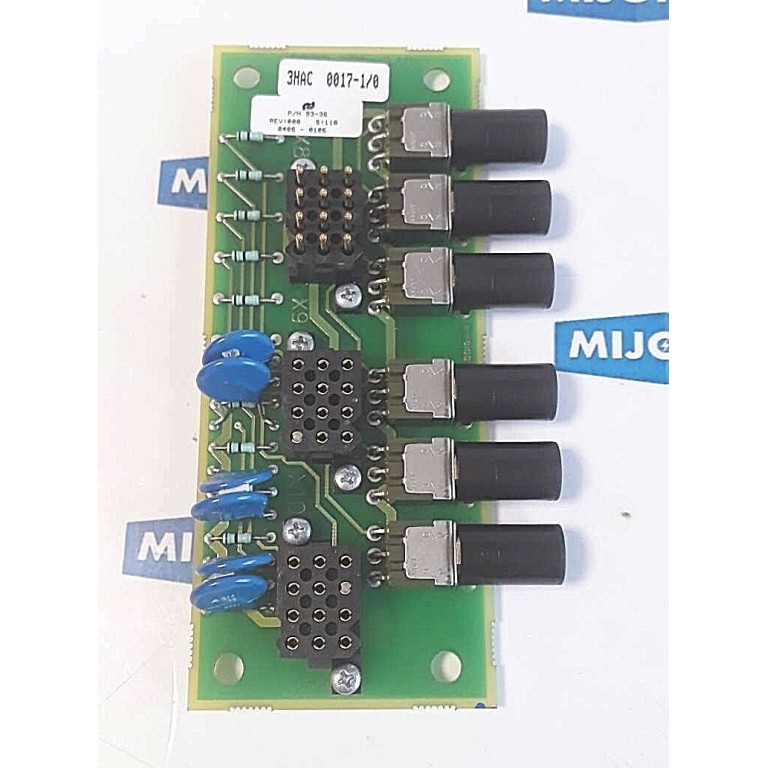 ABB 3HAC 0017 1 P/N 93-36 REV:000 S:118 0406-0106 BOARD (new old stock)