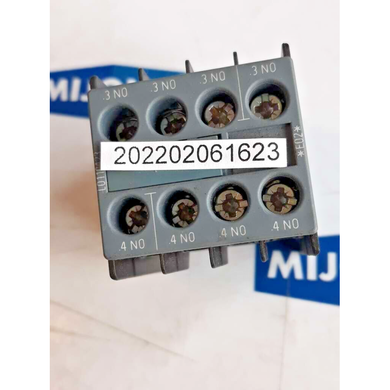 SIEMENS 3RH2911 1FA40 Auxiliary contact block 3RH2911-1FA40