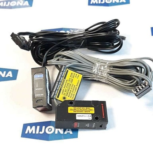 KEYENCE LV H100 POWER LV H100 LASER ON L=2M LASER SENSOR KEYENCE LV H100 POWER LV H100 LASER ON L=2M LASER SENSOR