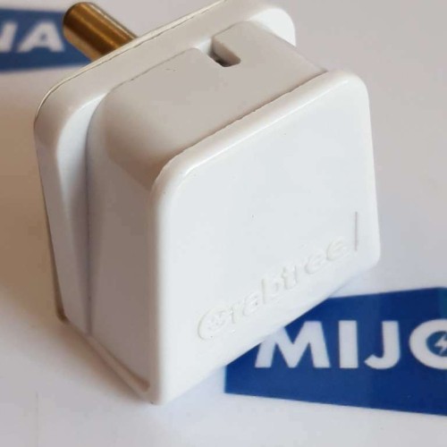 CRABTREE 7011 WHITE 2A 250V 3 PIN PLUG ROUND PINS TO BS 546 NEW OLD STOCK