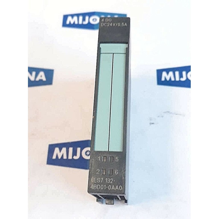 SIEMENS simatic S7 6ES7 132 4BD01 0AA0 4 DO DC24V 0,5A 6ES7132-4BD01-0AA0
