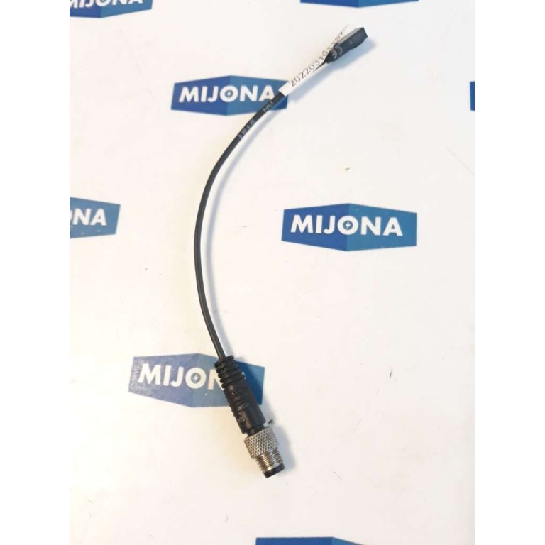 BALLUFF BES01Y6 sensor BES R04KC POC15B EP00 13 GS49 10 30VDC 100mA 1,5MM BALLUFF BES01Y6 sensor BES R04KC POC15B EP00 13 GS49 10 30VDC 100mA 1,5MM