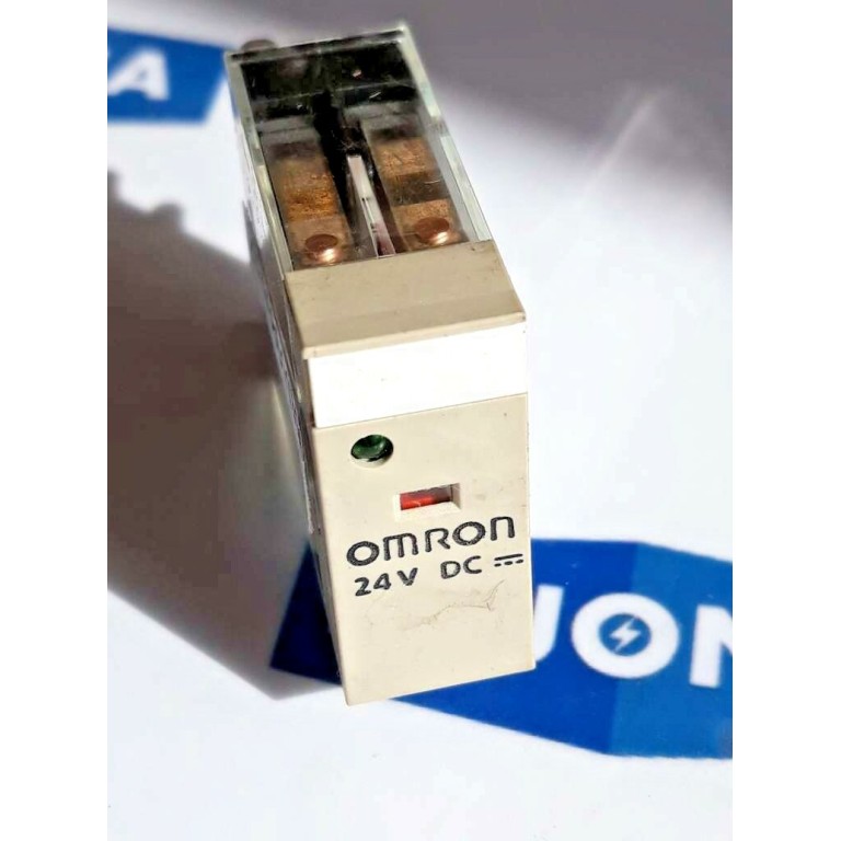 OMRON G2R 2 SND 30X8W2 120VAC 5A 250V AC 5A 30V DC RELAY OMRON G2R 2 SND 30X8W2 120VAC 5A 250V AC 5A 30V DC RELAY