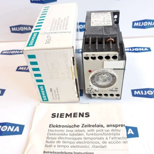 Siemens 7PU2040 1AJ33 Timing relay UC 110/127V 50/60HZ 0,6-6s NEW OLD STOCK